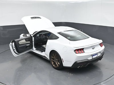 2025 Ford Mustang GT Premium Fastback