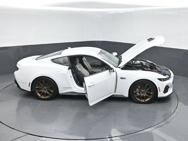 2025 Ford Mustang GT Premium Fastback
