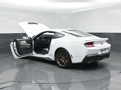 2025 Ford Mustang GT Premium Fastback
