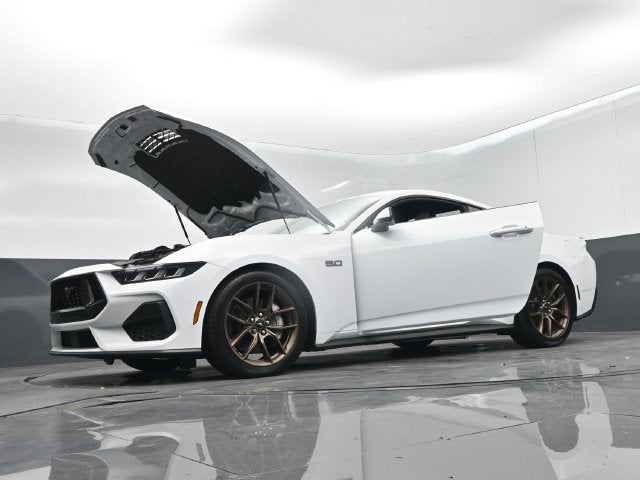 2025 Ford Mustang GT Premium Fastback