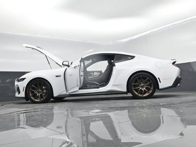 2025 Ford Mustang GT Premium Fastback