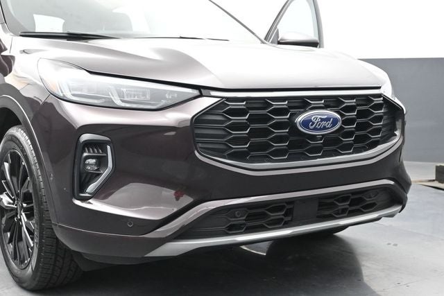 2023 Ford Escape ST-Line Elite