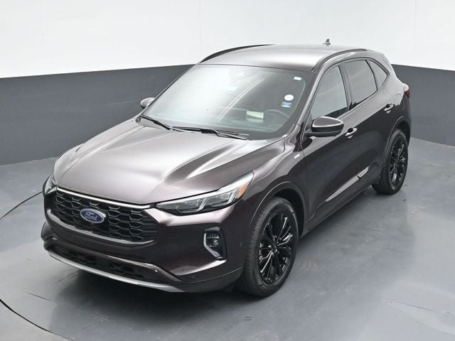 2023 Ford Escape ST-Line Elite