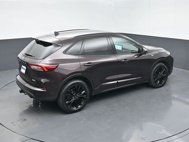 2023 Ford Escape ST-Line Elite