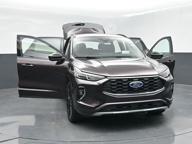 2023 Ford Escape ST-Line Elite