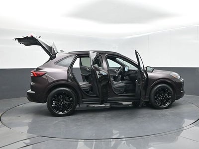 2023 Ford Escape ST-Line Elite