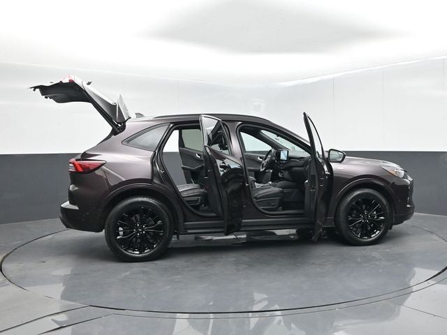 2023 Ford Escape ST-Line Elite