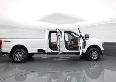 2023 Ford F-350 LARIAT