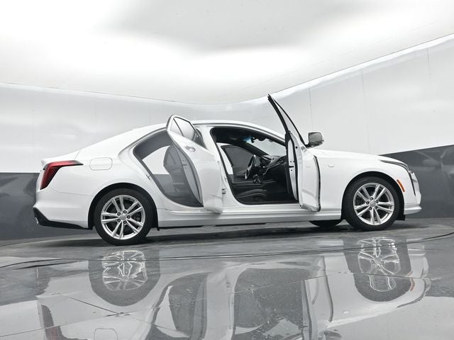 2021 Cadillac CT4 Luxury