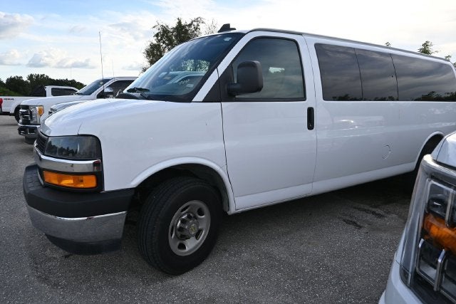 2025 Chevrolet Express Passenger RWD 3500 Extended Wheelbase LT