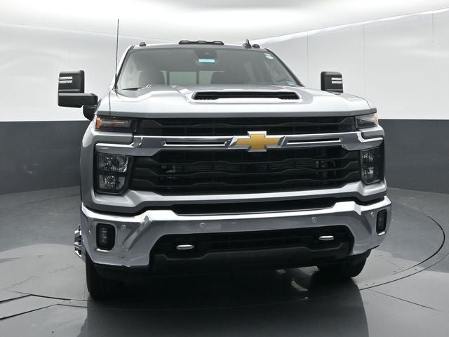 2025 Chevrolet Silverado 3500HD 4WD Crew Cab Long Bed LT