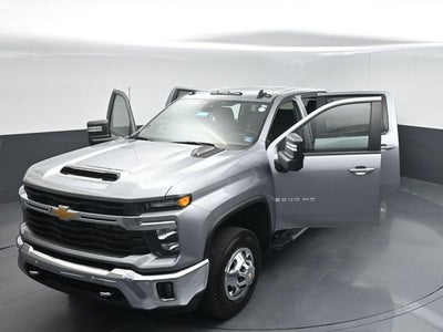 2025 Chevrolet Silverado 3500HD 4WD Crew Cab Long Bed LT