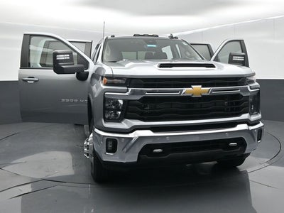 2025 Chevrolet Silverado 3500HD 4WD Crew Cab Long Bed LT