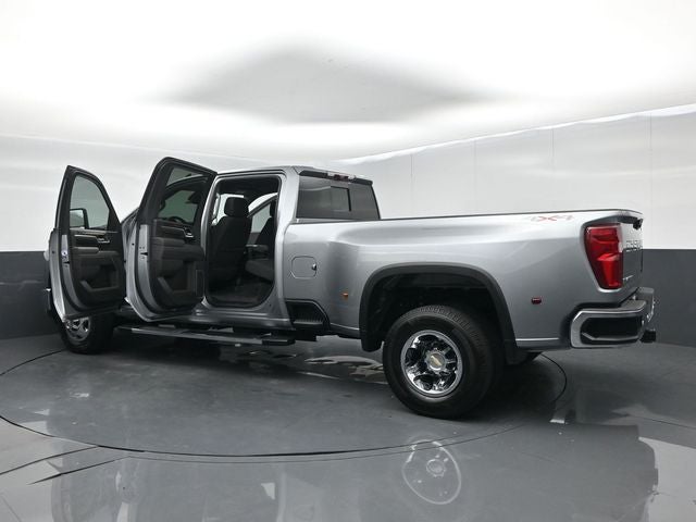 2025 Chevrolet Silverado 3500HD 4WD Crew Cab Long Bed LT