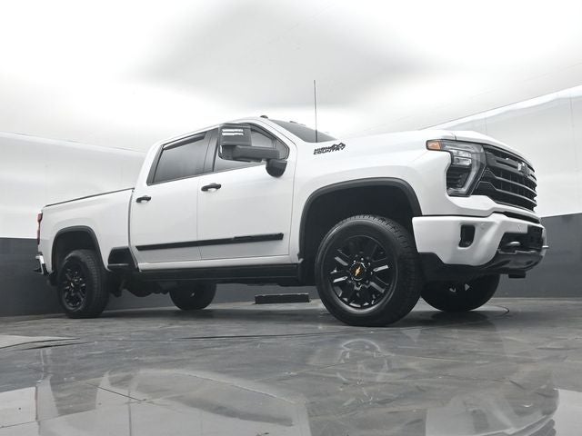 2024 Chevrolet Silverado 3500HD 4WD Crew Cab Standard Bed High Country