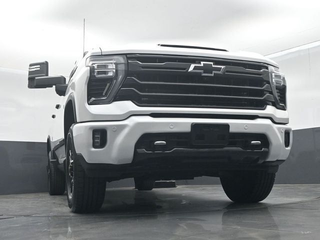 2024 Chevrolet Silverado 3500HD 4WD Crew Cab Standard Bed High Country