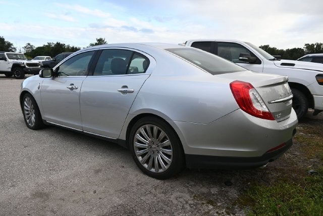 2015 Lincoln MKS Base