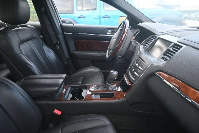 2015 Lincoln MKS Base