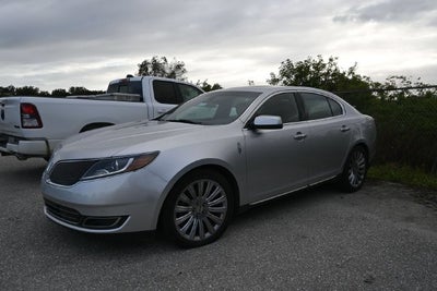 2015 Lincoln MKS Base