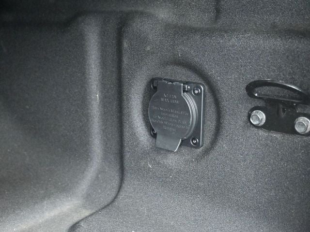 2022 Nissan Frontier Crew Cab PRO-4X 4x4