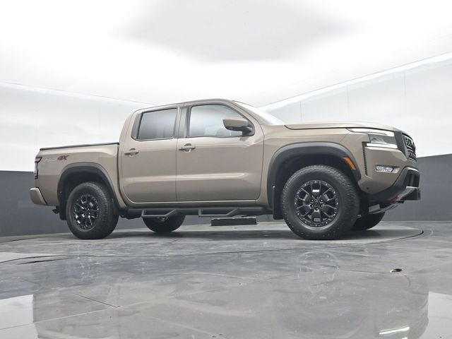 2022 Nissan Frontier Crew Cab PRO-4X 4x4