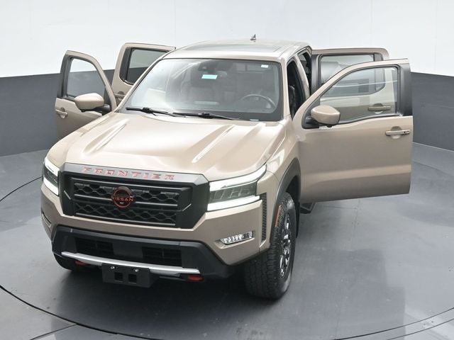 2022 Nissan Frontier Crew Cab PRO-4X 4x4