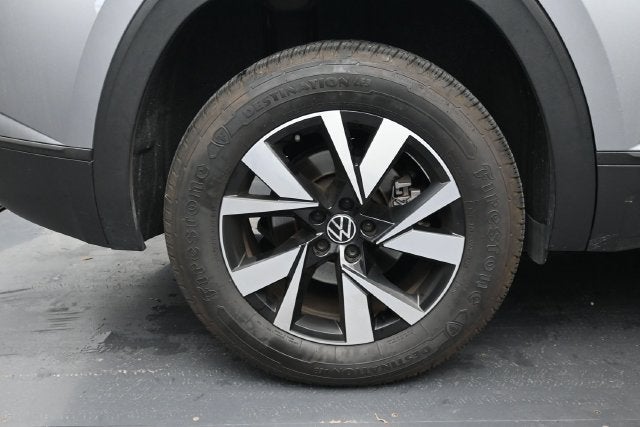 2023 Volkswagen Atlas Cross Sport 2.0T SE