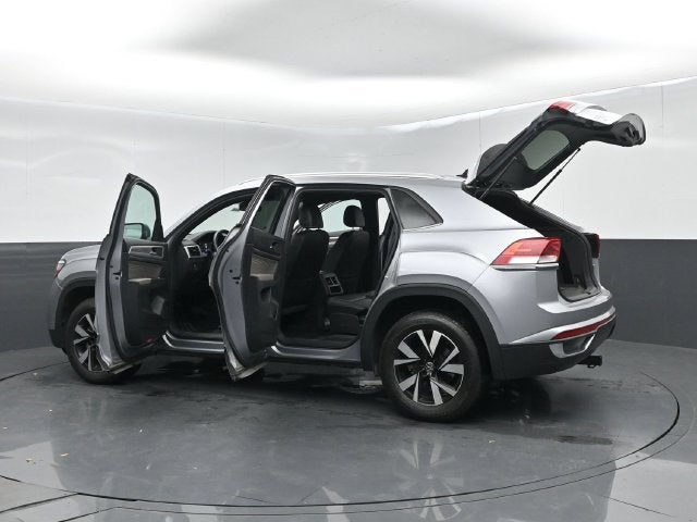 2023 Volkswagen Atlas Cross Sport 2.0T SE