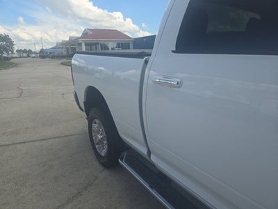 2019 RAM 3500 Big Horn Crew Cab 4x4 6'4' Box