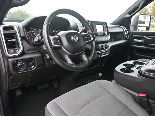 2024 RAM 3500 Chassis Tradesman/SLT/Laramie/Limited
