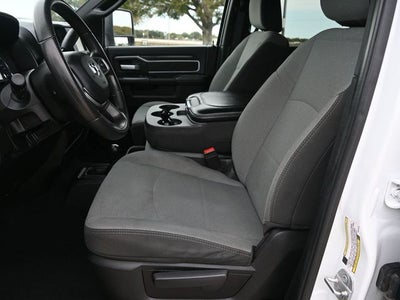 2024 RAM 3500 Chassis Tradesman/SLT/Laramie/Limited