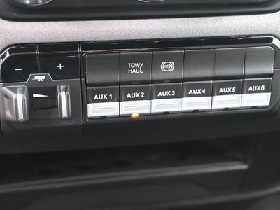 2024 RAM 3500 Chassis Tradesman/SLT/Laramie/Limited