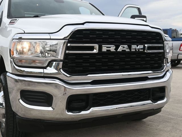 2024 RAM 3500 Chassis Tradesman/SLT/Laramie/Limited