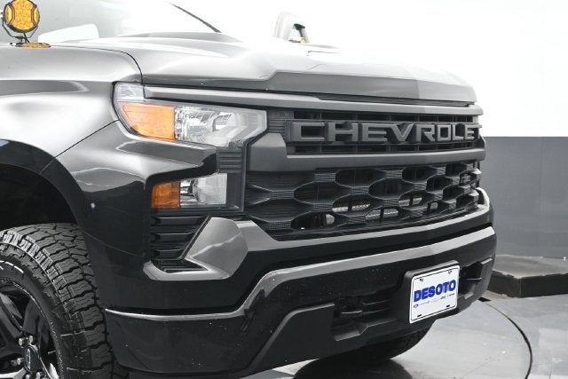 2023 Chevrolet Silverado 1500 4WD Crew Cab Short Bed Custom Trail Boss