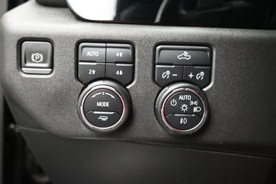 2022 Chevrolet Silverado 1500 4WD Crew Cab Short Bed LT Trail Boss