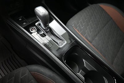 2023 Nissan Kicks SR Xtronic CVT