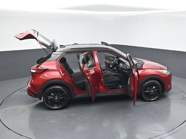 2023 Nissan Kicks SR Xtronic CVT