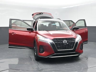 2023 Nissan Kicks SR Xtronic CVT