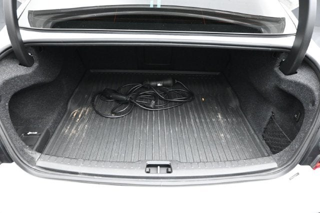 2021 Volvo S60 Recharge Plug-In Hybrid T8 R-Design Expression