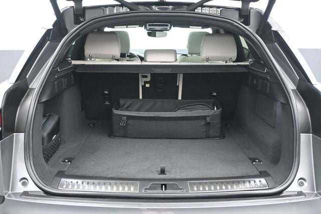 2023 Land Rover Range Rover Velar P340 R-Dynamic S MHEV