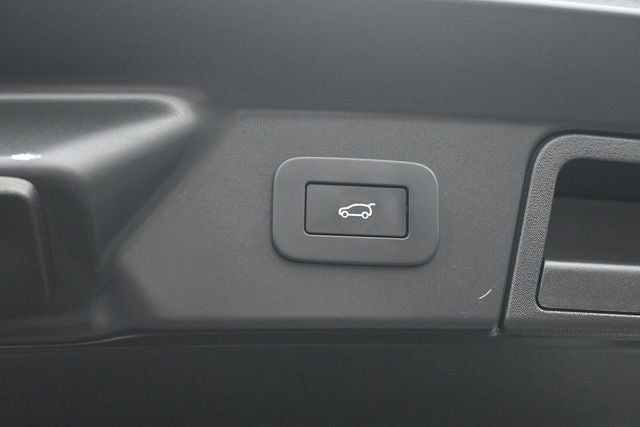 2023 Land Rover Range Rover Velar P340 R-Dynamic S MHEV