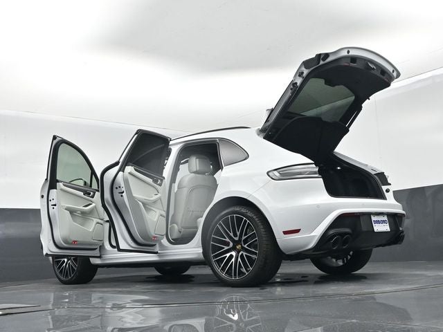 2023 Porsche Macan GTS