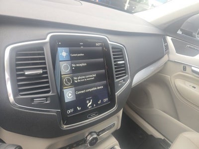 2018 Volvo XC90 T6 Momentum