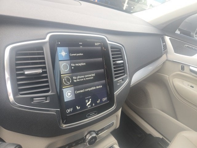 2018 Volvo XC90 T6 Momentum