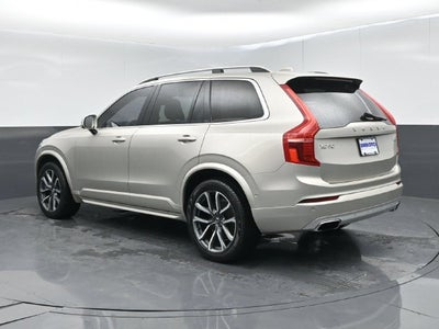 2018 Volvo XC90 T6 Momentum